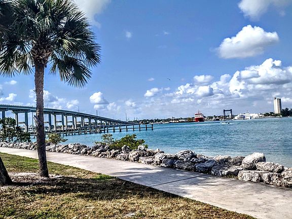 4th image of 1351 Bayshore Drive #106