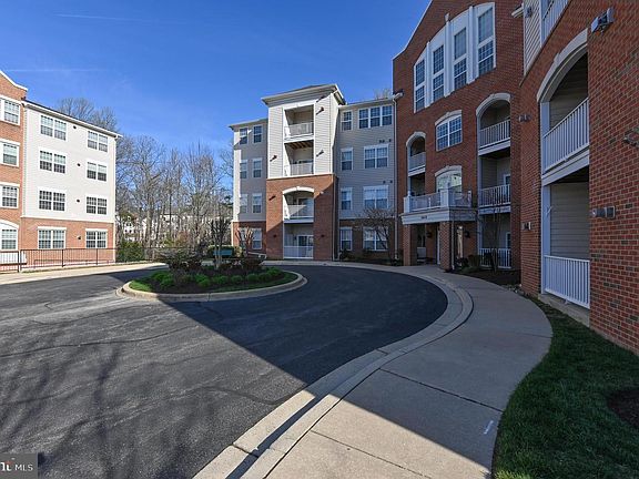 2nd image of 2610 Chapel Lake Dr APT 311