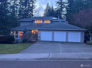 18321 149th Ave SE, Renton, WA 98058