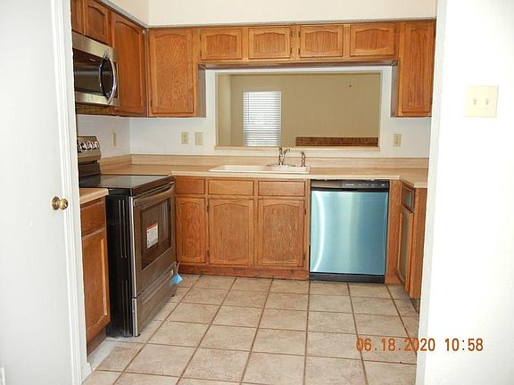 2nd image of 111 Mapleridge Dr
