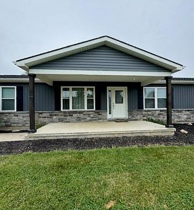 3rd image of 4071 Rosehill Dr