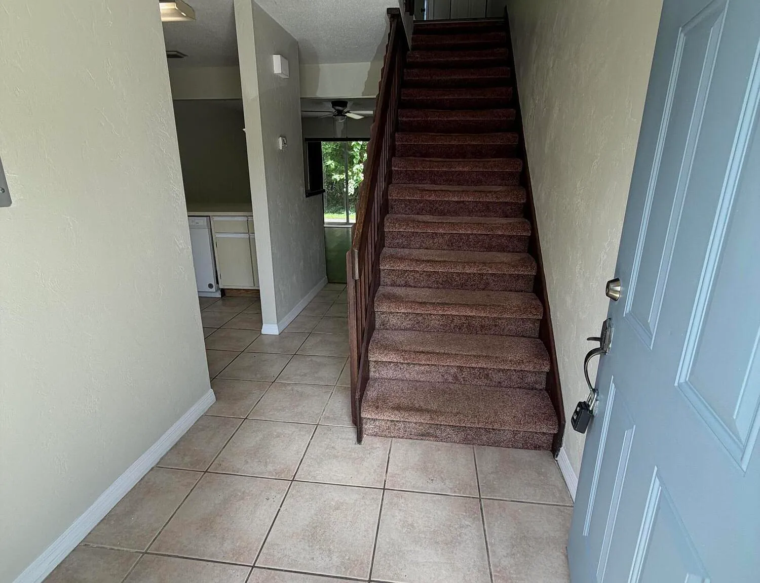 2 bed, 2.0 bath, 1056 sqft, $1,450 — Photo 2