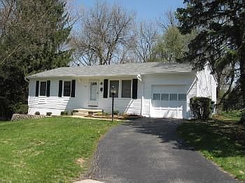 1st image of 764 Latham Ct