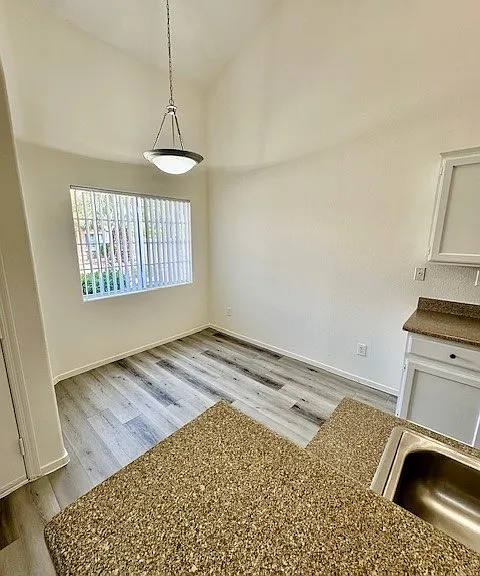 1208 Emerywood Ct #X — Photo 8
