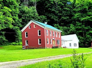 953 Stone Crop Rd, Hallstead, PA 18822