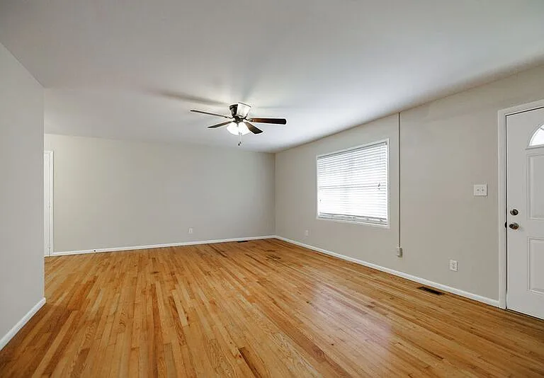 167 Jarnigan Dr — Photo 2