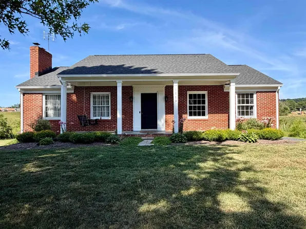 1779 Barterbrook Rd, Staunton, VA 24401