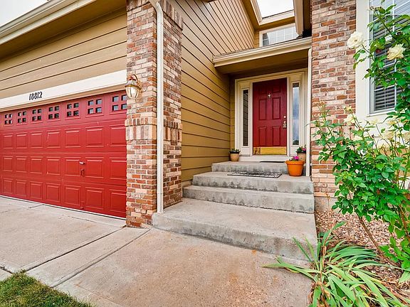 Welcoming entry way to this fabulous home!