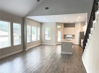 176 Santa Maria St, Georgetown, TX 78628