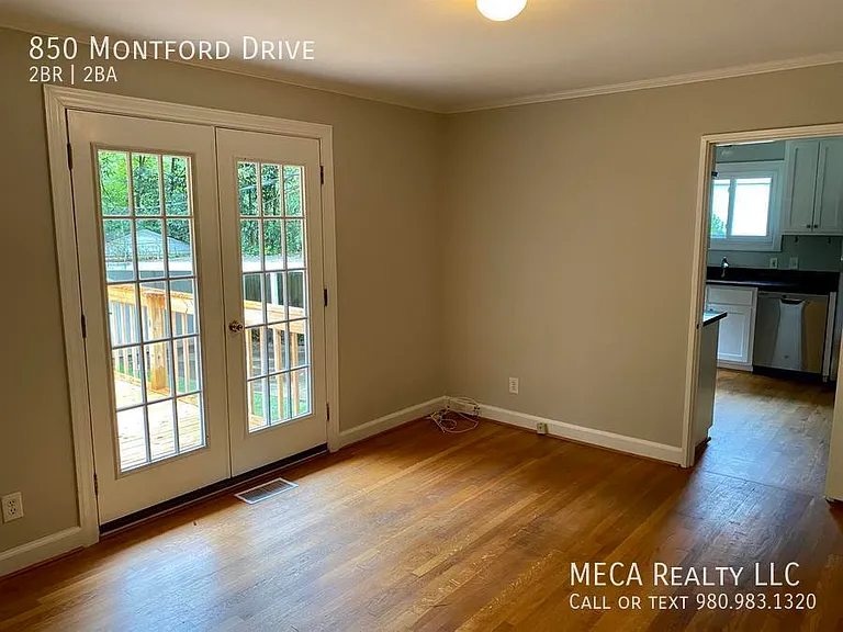 850 Montford Dr — Photo 10