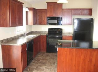 1615 Pinecone Ln, Mayer, MN 55360