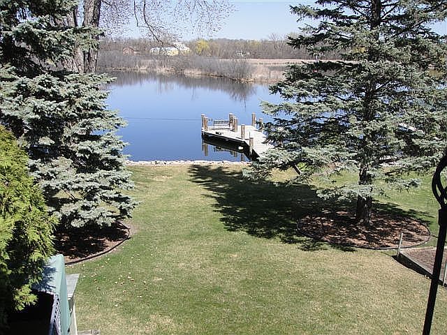 2nd image of 40 Crabapple Ln
