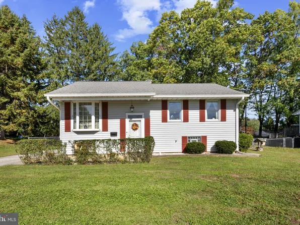 312 E Cherry Hill Rd, Reisterstown, MD 21136