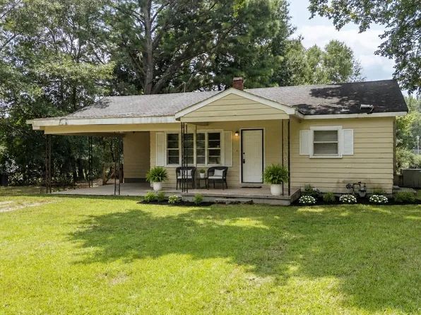 114 S Parkway, Bethel Springs, TN 38315