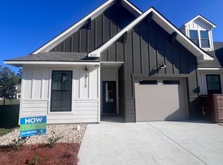 8028 Valley St, Baton Rouge, LA 70808