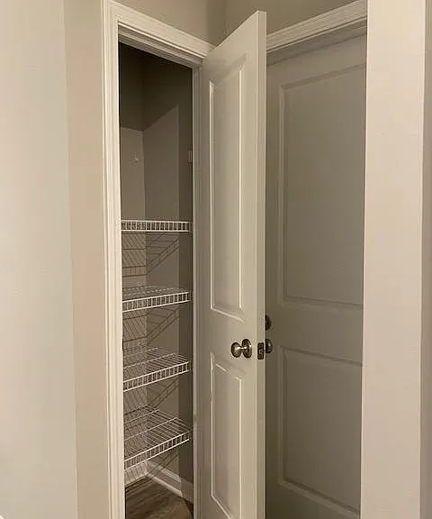 Linen towel closet