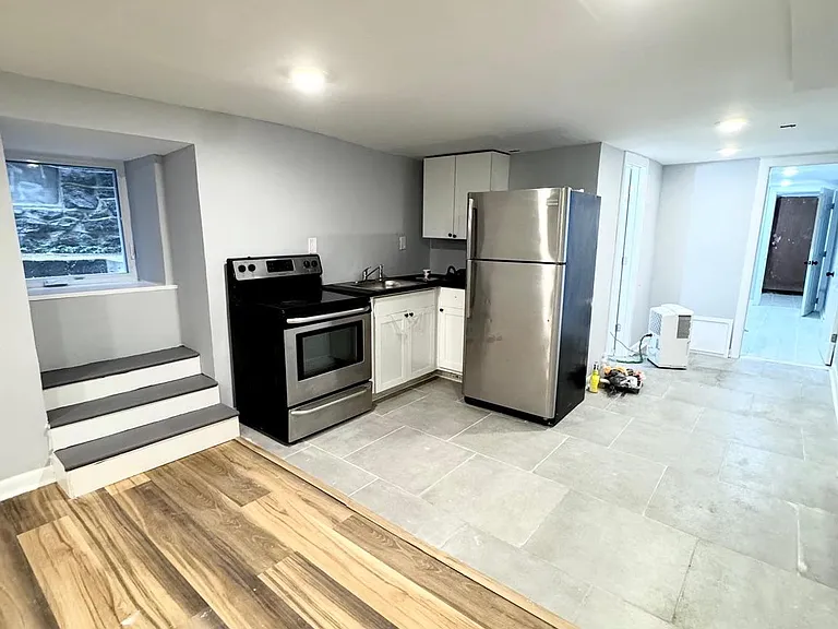 5323 Walnut St #1 — Photo 3