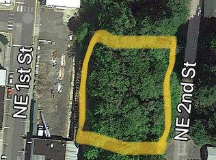 403 NE 2nd St, Winlock, WA 98596