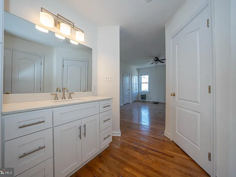 2822 Ogden St #A — Photo 22