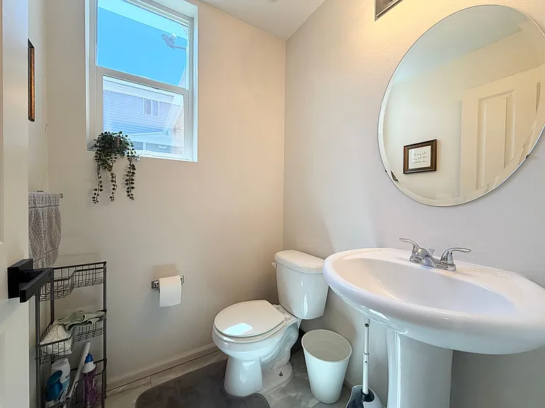 6710 Charlotte Ave SE — Photo 10