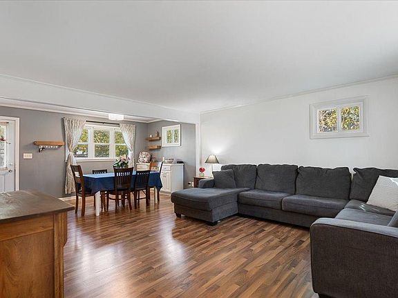 5th image of 417 26th Ave N