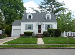 124 Rhoda Ave, Nutley, NJ 07110