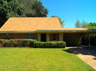 3275 Powers Rd, Memphis, TN 38128