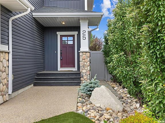 3rd image of 25 Hudson DRIVE