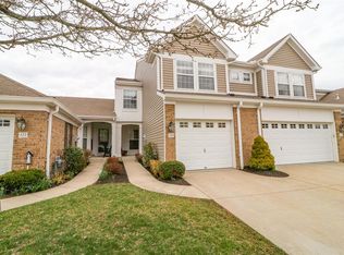 330 Shadow Ridge Dr, Highland Heights, KY 41076