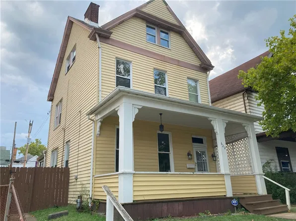 622 E 13th Ave, Homestead, PA 15120