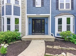 10011 W 125th Ter, Overland Park, KS 66213
