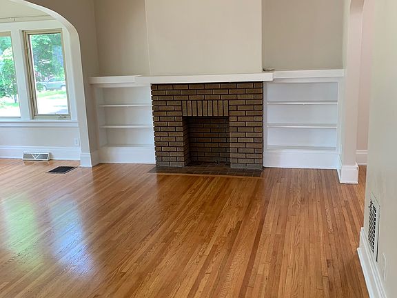 5th image of 99 Groveland St