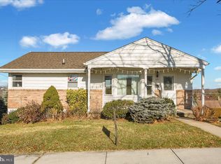 420 Mitti Rd, Reading, PA 19607