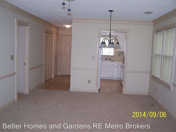 5th image of 1154 Magnolia Cir SE