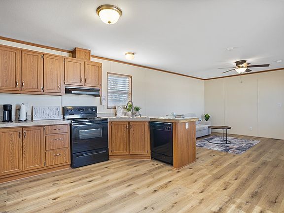 5th image of 406 31st Ave SE #131