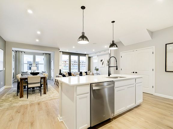 Ashton plan at RiverWest