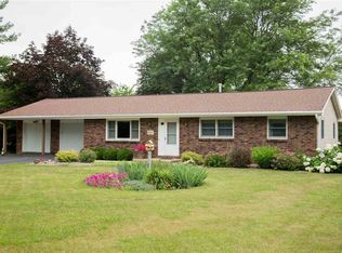 2945 Brueck Rd, Dubuque, IA 52001