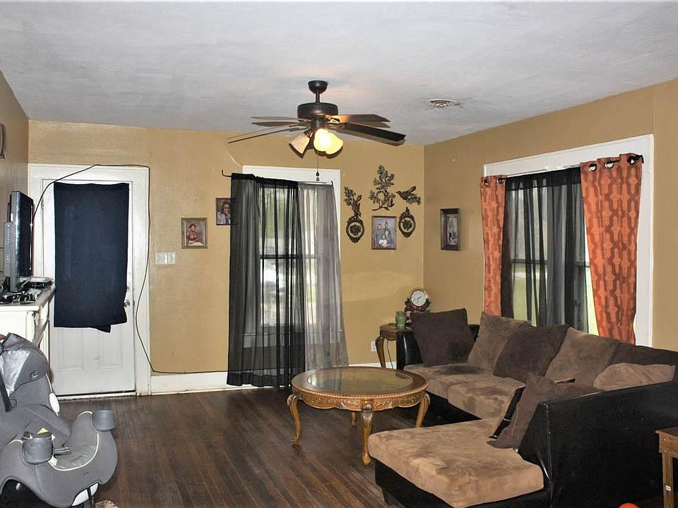 2nd image of 2355 Avalon St