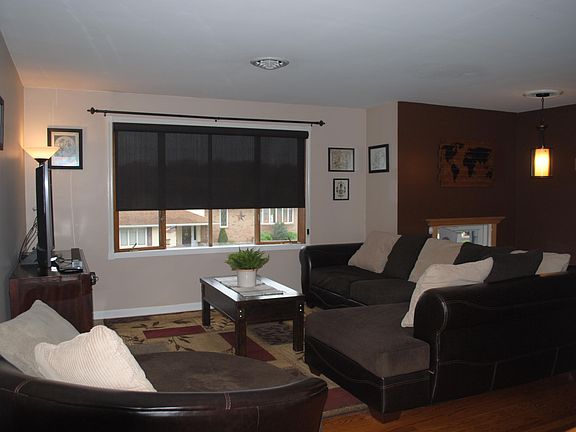 4th image of 105 Mockingbird Dr