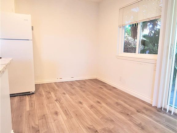 4th image of 4672 Whitwood Ln