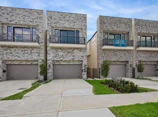 1522 W 21st St, Houston, TX 77008