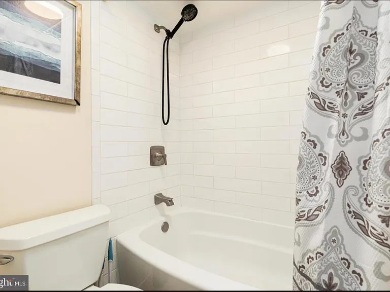 125I Clubhouse Dr SW #1 — Photo 5