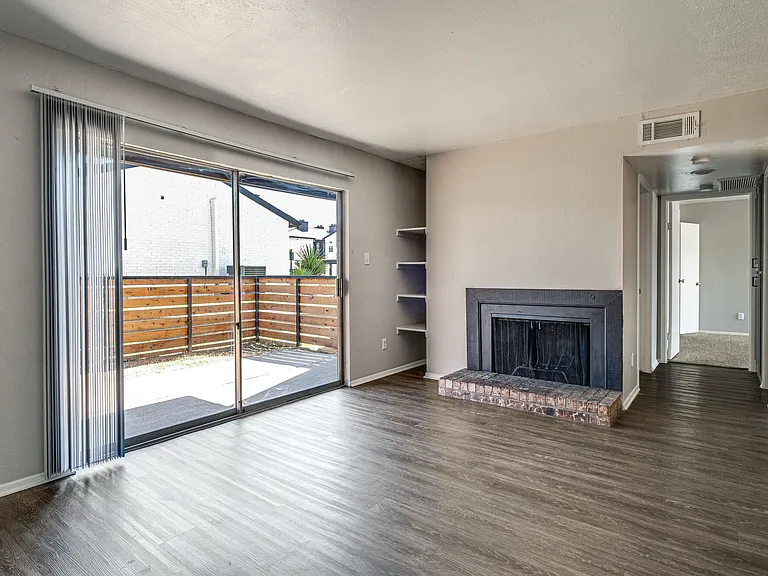 Barrett Apartment Homes — Photo 49