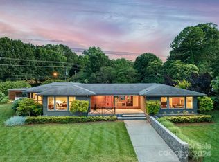 4642 Sharon View Rd, Charlotte, NC 28226