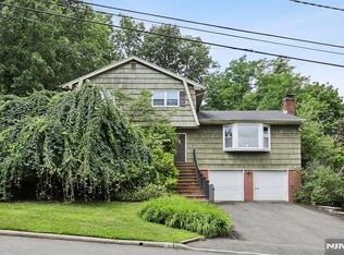 50 Rock Rd, Englewood Cliffs, NJ 07632