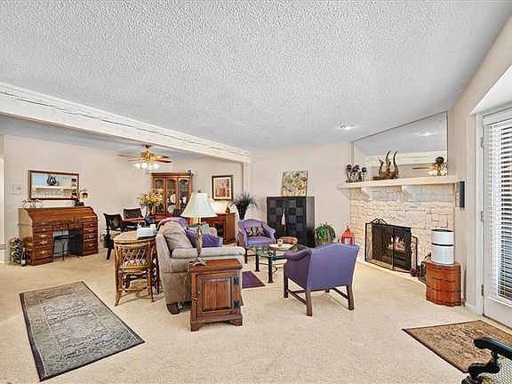 5th image of 8333 Lowell Ave APT 4
