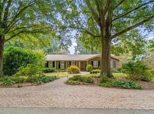 2850 Burlwood Dr, Winston Salem, NC 27103