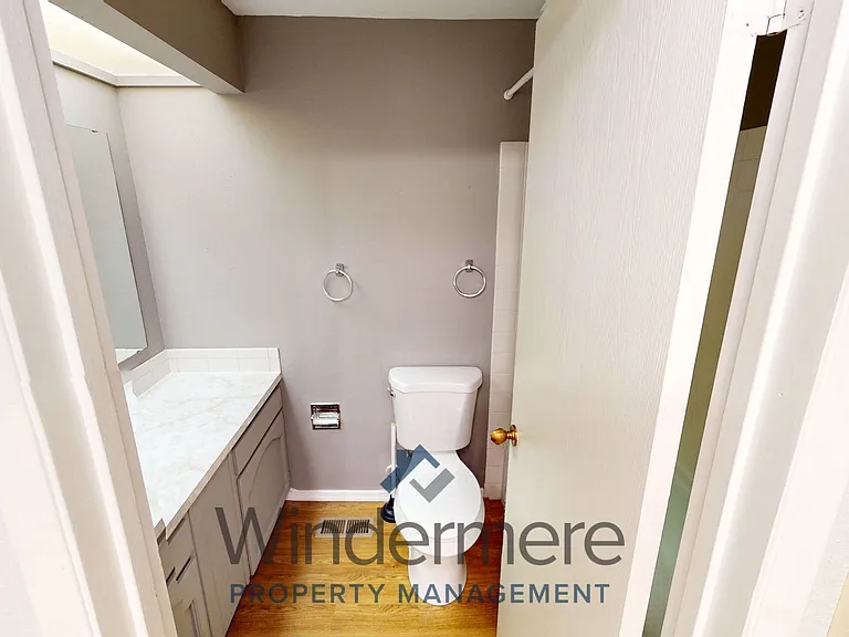 601 Village Way #13 — Photo 11