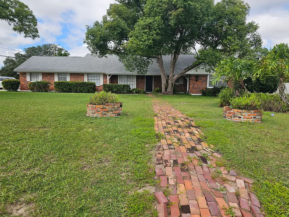 1302 Rustlewood Dr