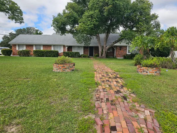 1302 Rustlewood Dr, Brandon, FL 33510
